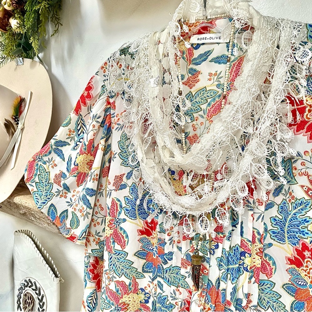 Lace fringe scarf/wrap w shabby chic hippy vibe